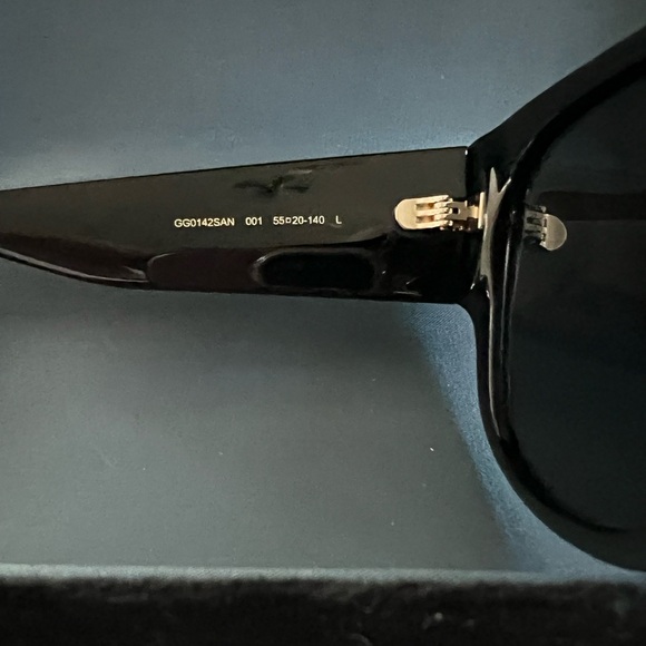 GUCCI WOMEN’S SUNGLASSES GG0141S - Picture 6 of 8